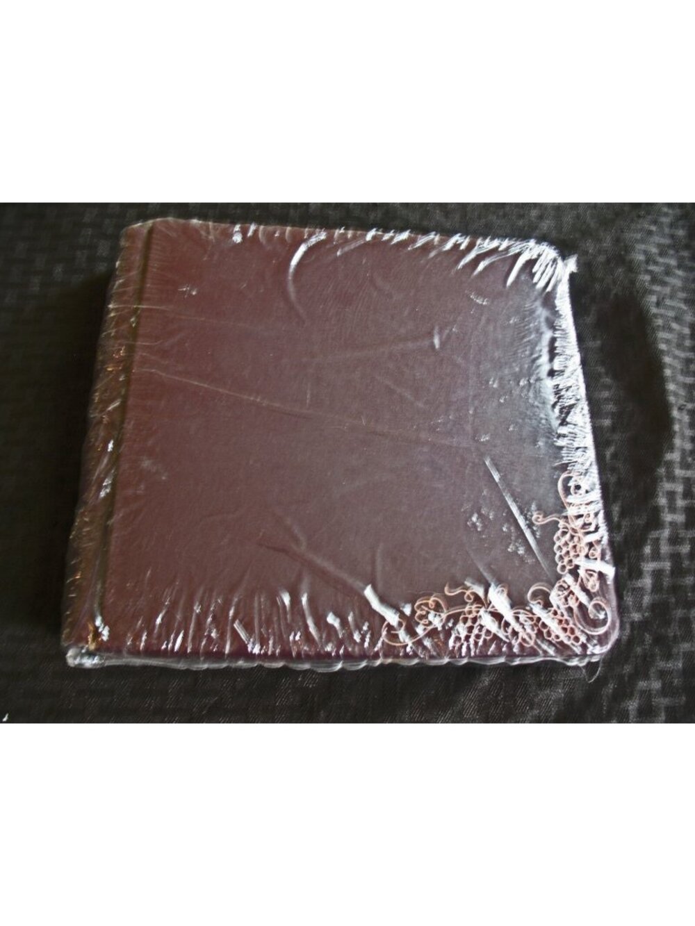 Creative Memories 8x8 Eggplant Purple  album with decoration, no included Pages.